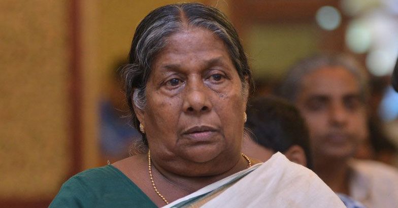 "മദ്യപിച്ച് വന്ന എന്നെ തല്ലുന്ന സമയത്ത് ആ കൈ അനങ്ങാതായി പോവട്ടെ എന്ന് പ്രാര്‍ഥിച്ചിട്ടുണ്ട്. ഒടുവില്‍ അങ്ങനെ തന്നെ സംഭവിച്ചു.."
