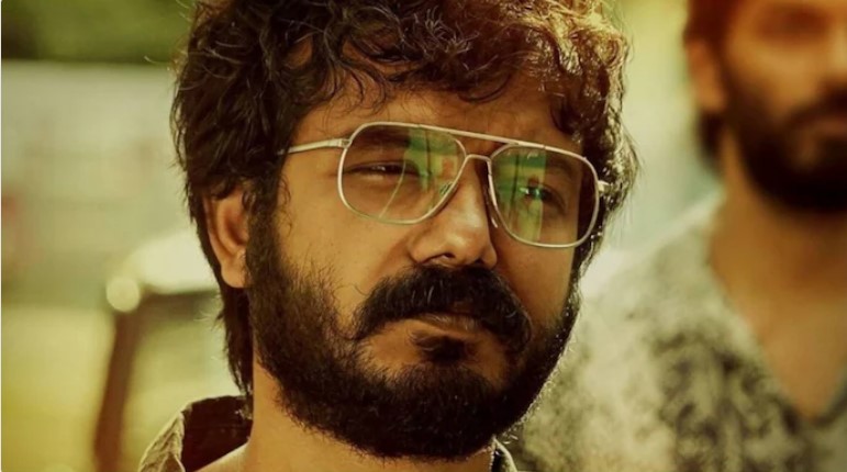 "എനിക്കെതിരെ ഇത്രയധികം കഥകൾ പ്രചരിപ്പിച്ചതും എന്റെ കരിയർ തകർക്കാൻ ശ്രമിക്കുന്നതും അദ്ദേഹമാണ്. വളരെ കഷ്ടപ്പെട്ടാണ് ഞാനിവിടെ എത്തിയത്." ശ്രീനാഥ് ഭാസി