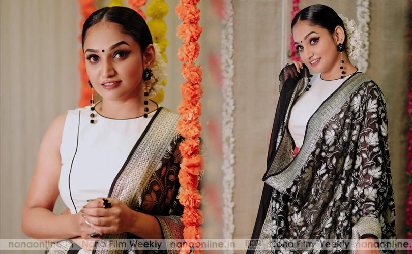തമിഴായാലും മലയാളമായാലും നല്ല ഓപ്പര്‍ച്യൂണിറ്റീസിനുവേണ്ടി വെയിറ്റിംഗാണ്... -സുചിത്ര കെ. മധു