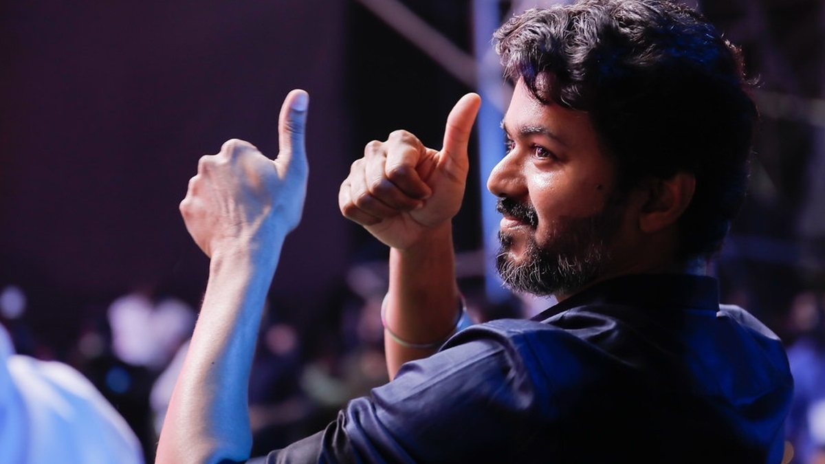 വിജയ്-യുടെ ജന്മദിനത്തിൽ മധുരയിൽ വമ്പൻ രാഷ്ട്രീയ സമ്മേളനം?